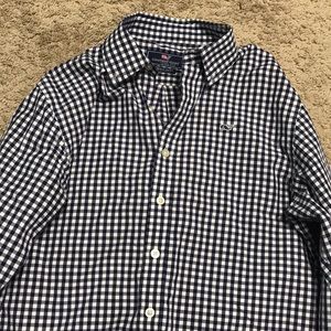 Vineyard vines must have button down shirt